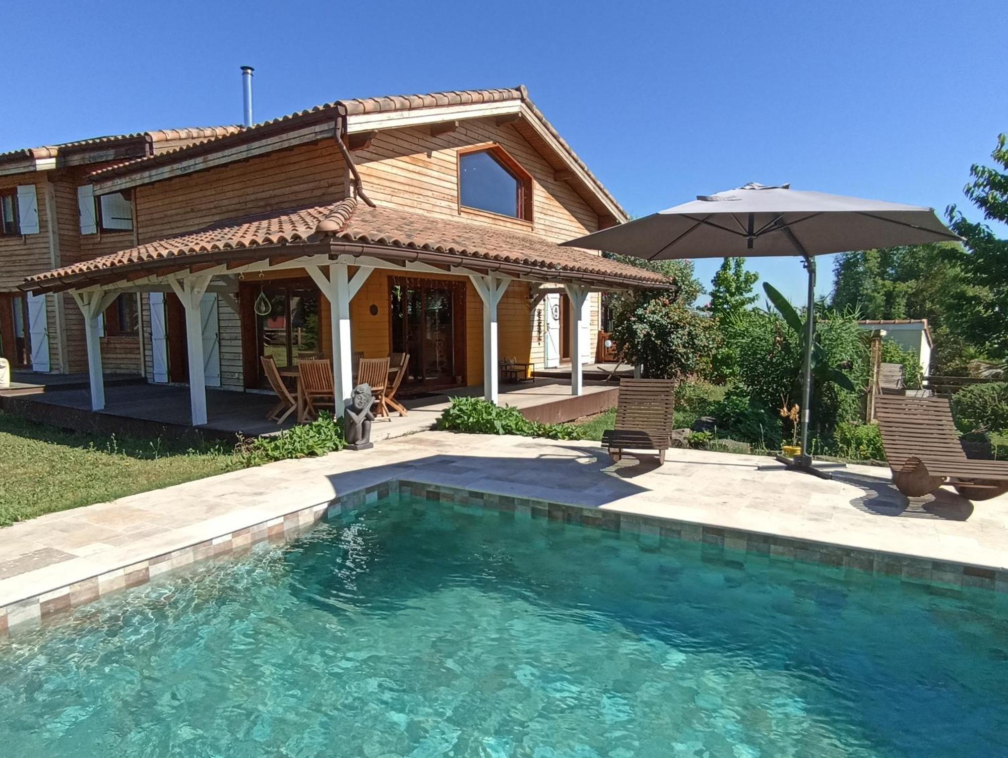 Ecolodge Bellevue Albi Bagian luar foto